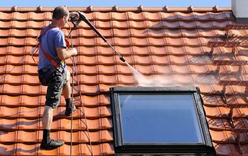 roof cleaning Wanborough